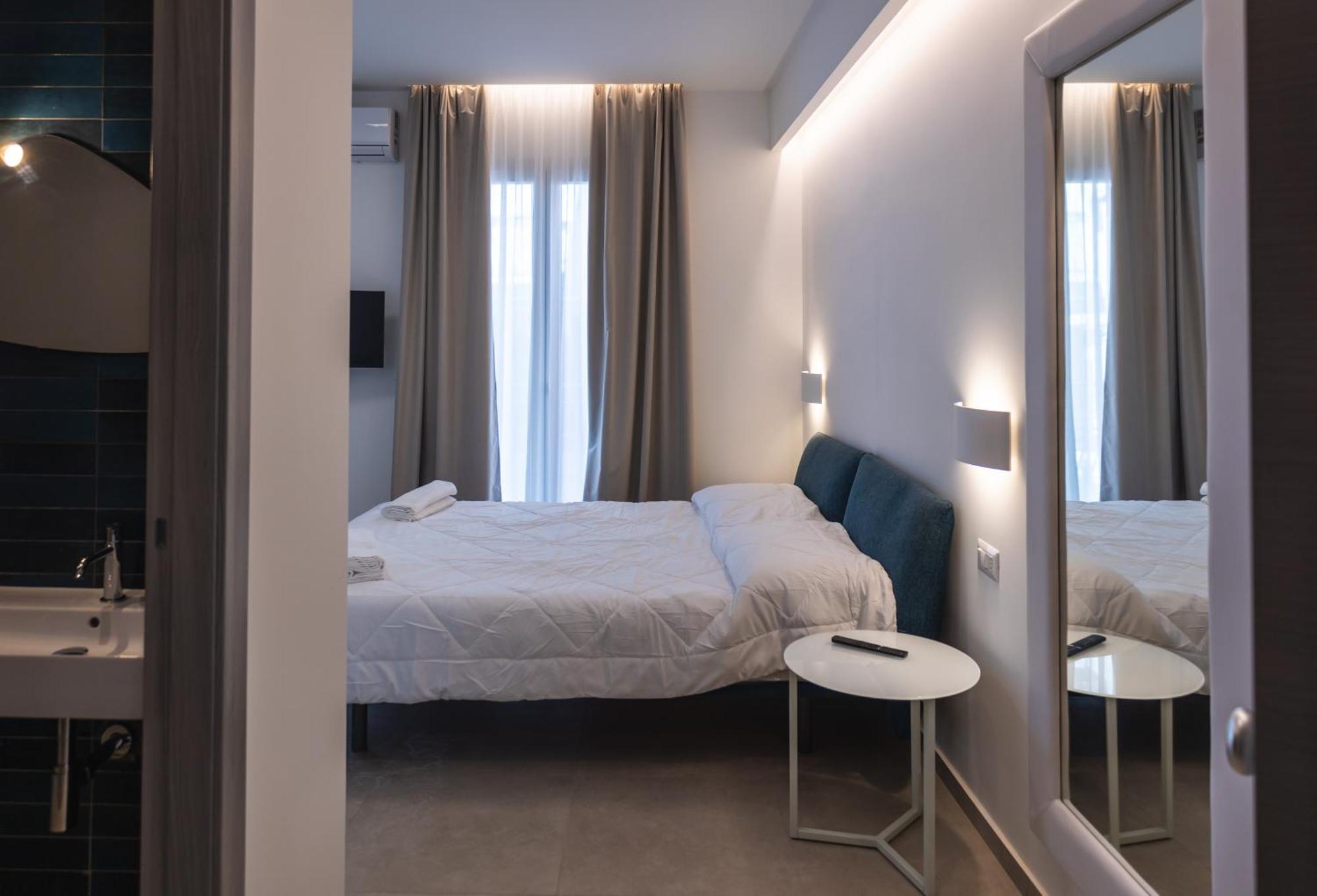 Atena Room Letojanni Exteriör bild